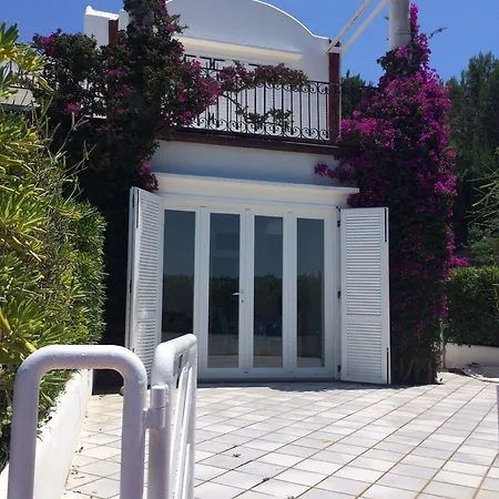 Apartament Myhouse 1 *